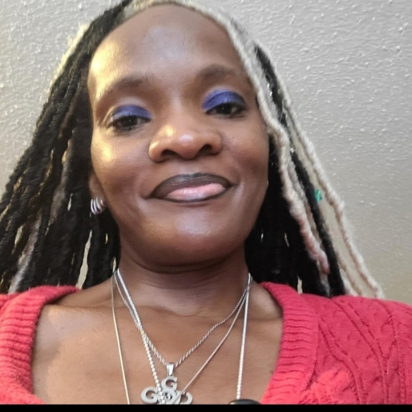 Meet your Posher, Pearl - Picture 1 of 1